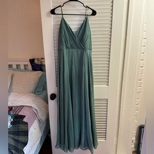 Bridesmaid dress worn once! Birdy Grey Kaia dress in Chifon Sage. XL.